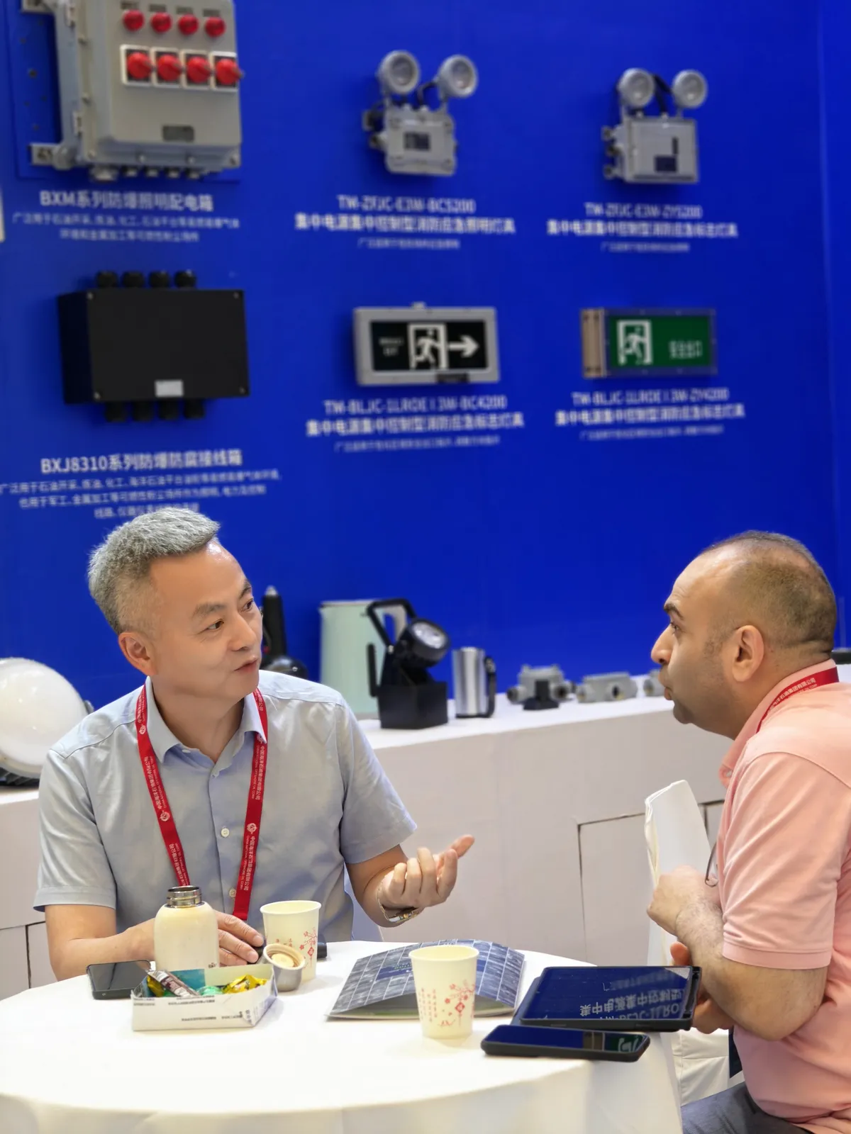 A meeting at the TORMIN stand during Shanghai CIPPE.
