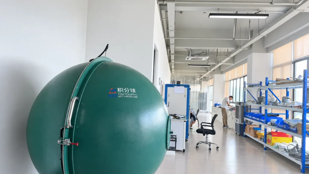 TORMIN Lighting laboratory integrating sphere